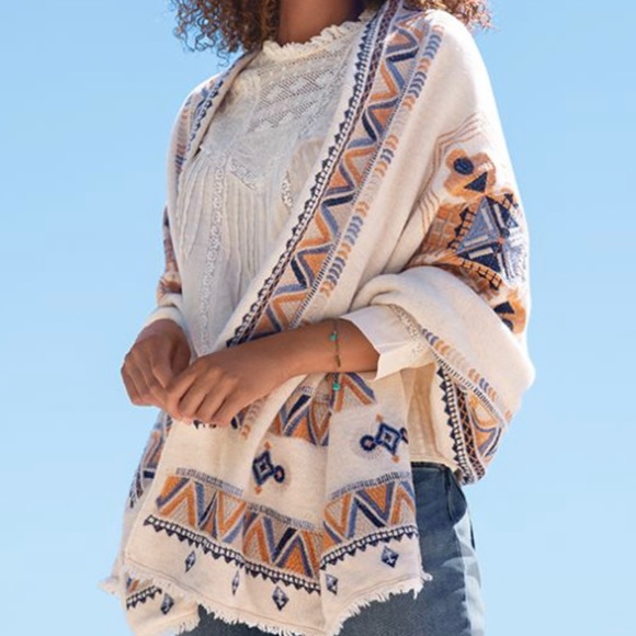 Johnny Was Accessories - JOHNNY WAS Amika Wrap 70% Cashmere & 30% Wool NWT